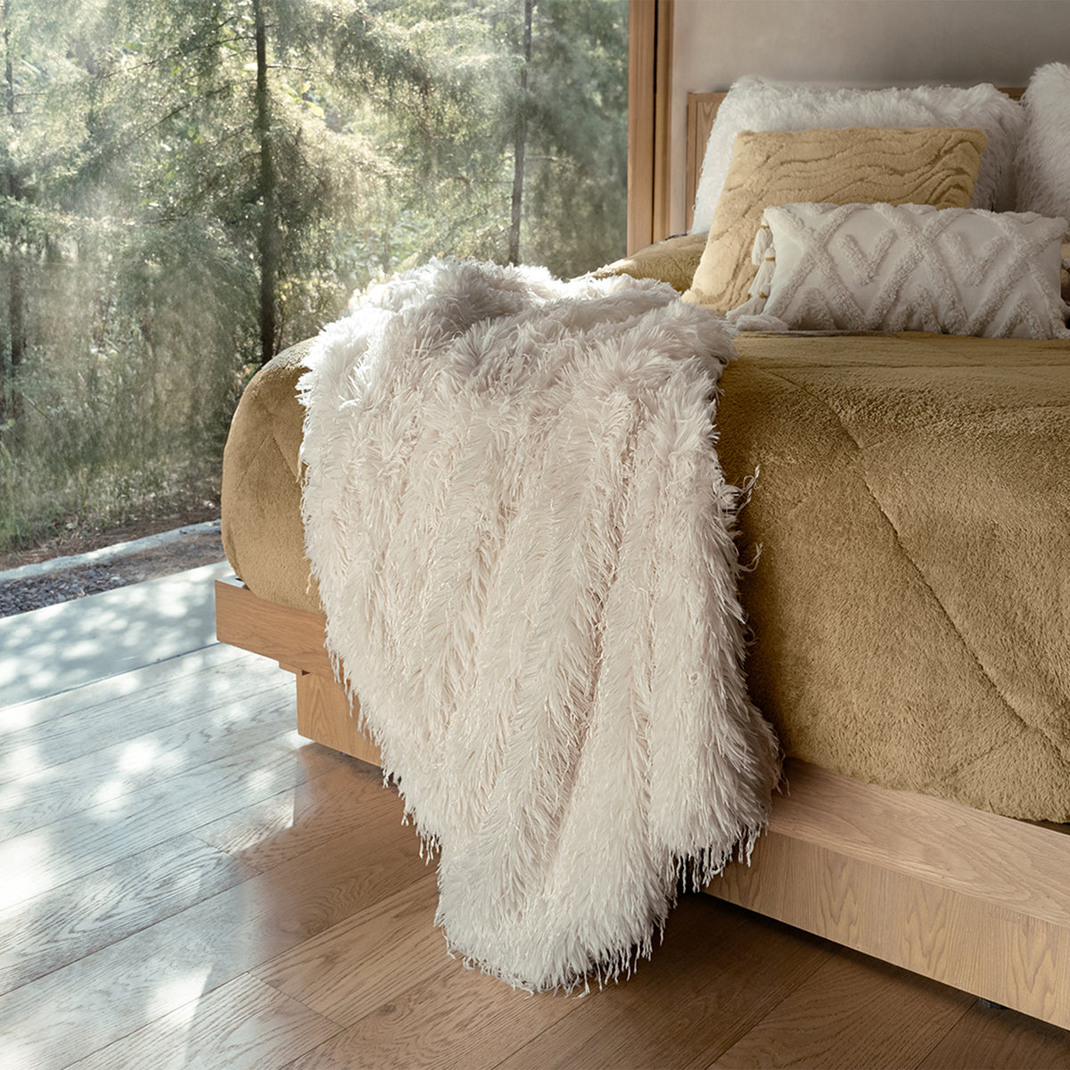 Cobija Everest Ivory
