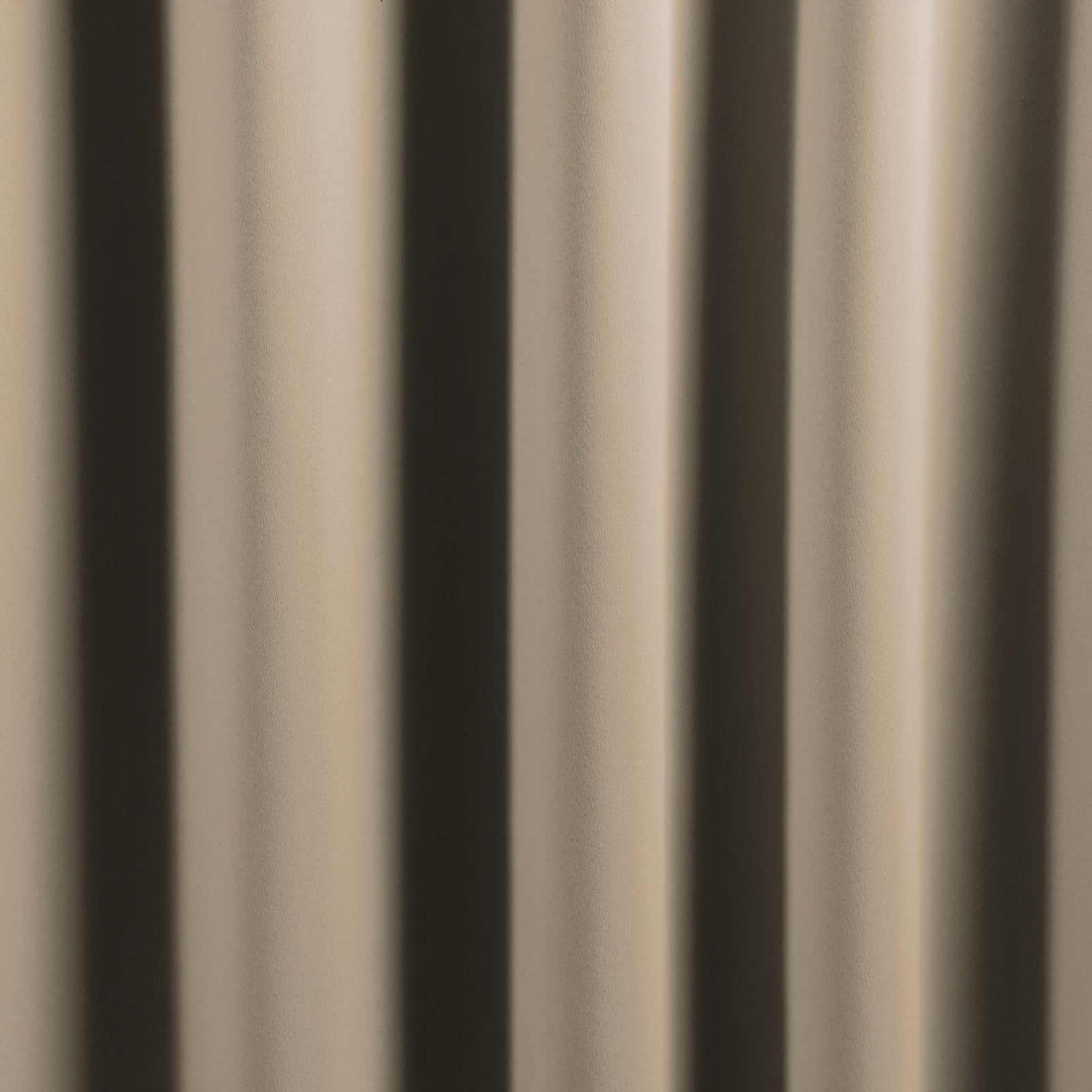 Cortinas Blackout Catania Latte LARGA